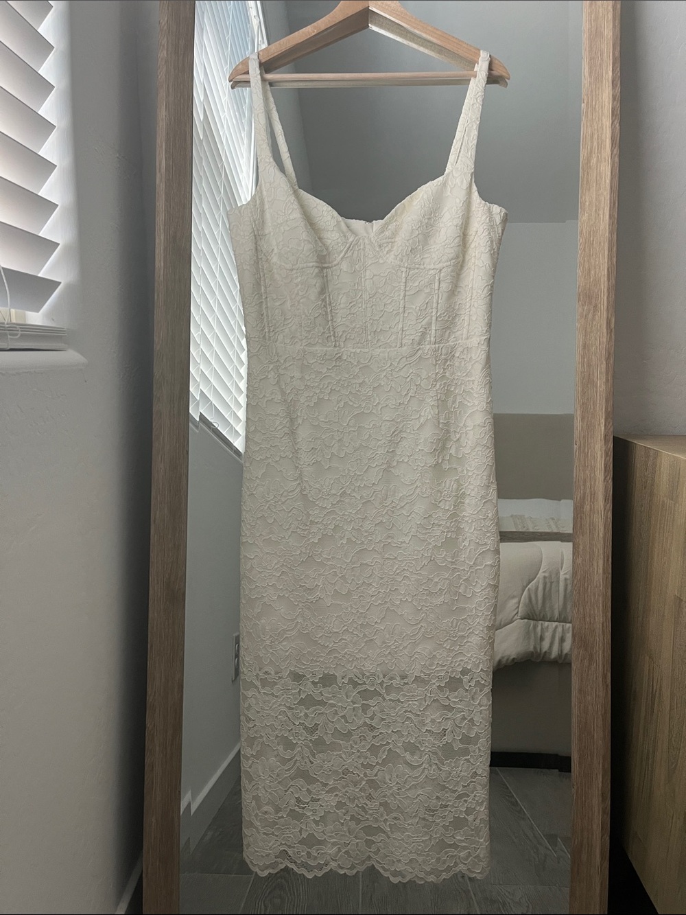 Bardot Cleo Midi Lace Dress XL ** see description